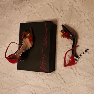 Betsey Johnson Savvie Heels